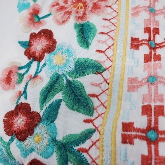 DRIFTWOOD WHITE CLASSIC TEE T-SHIRT GREEN CORAL FLORAL EMBROIDERY WOMEN LARGE - Picture 6 of 16